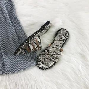 BOOPDO DESIGN STRAP DETAIL SANDALS IN SNAKE