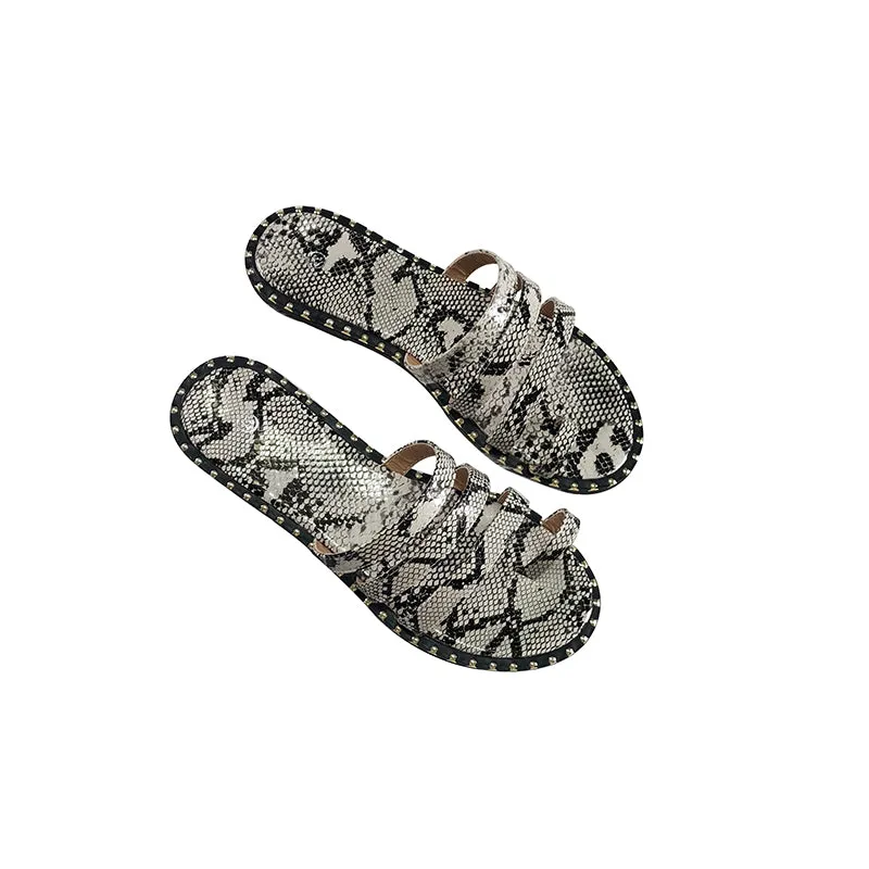 BOOPDO DESIGN STRAP DETAIL SANDALS IN SNAKE