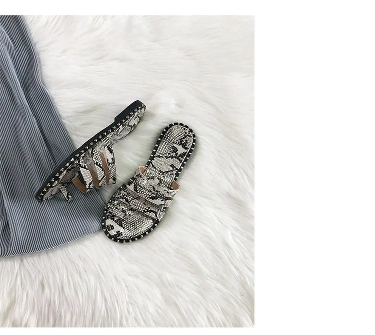 BOOPDO DESIGN STRAP DETAIL SANDALS IN SNAKE