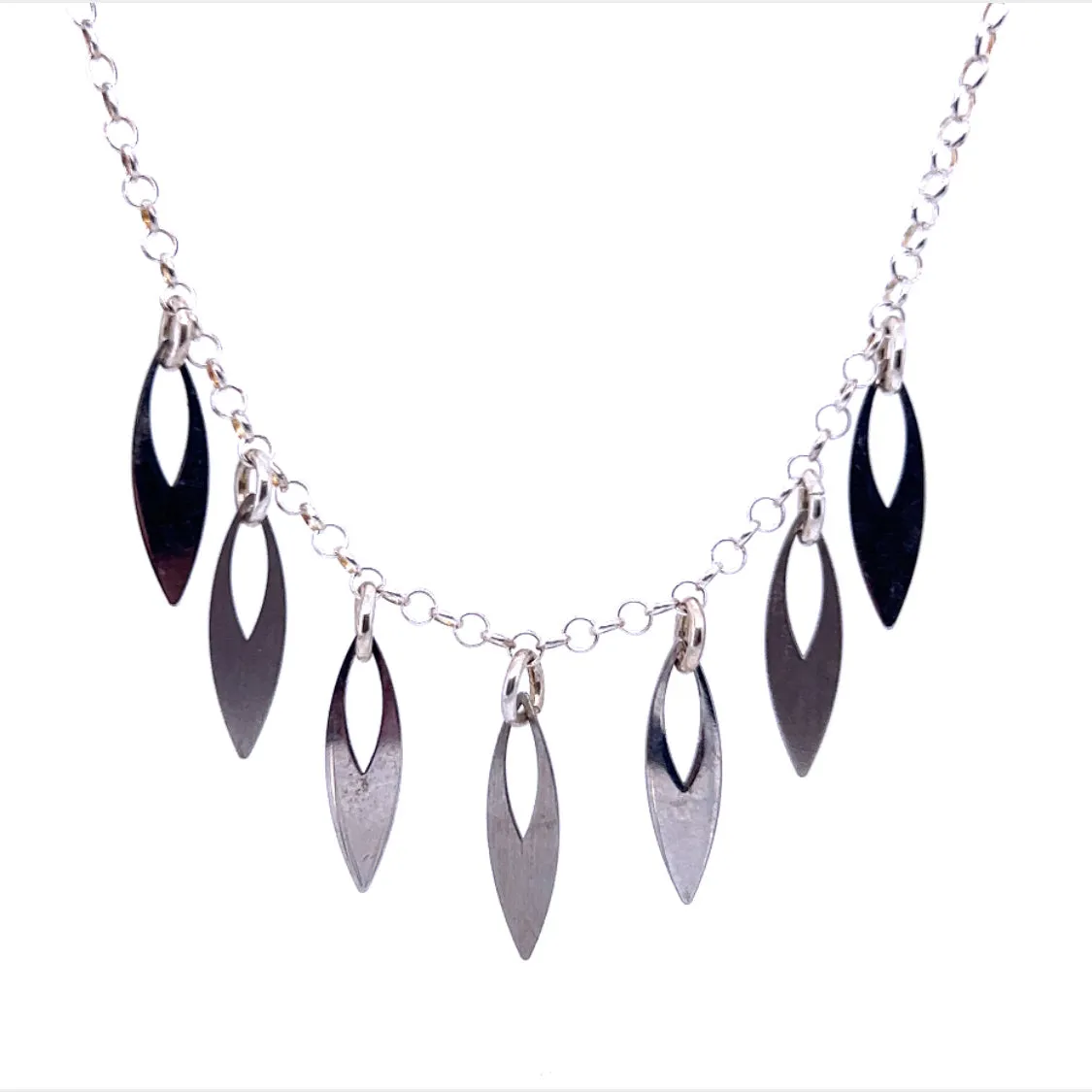 CA39 Drops Necklace
