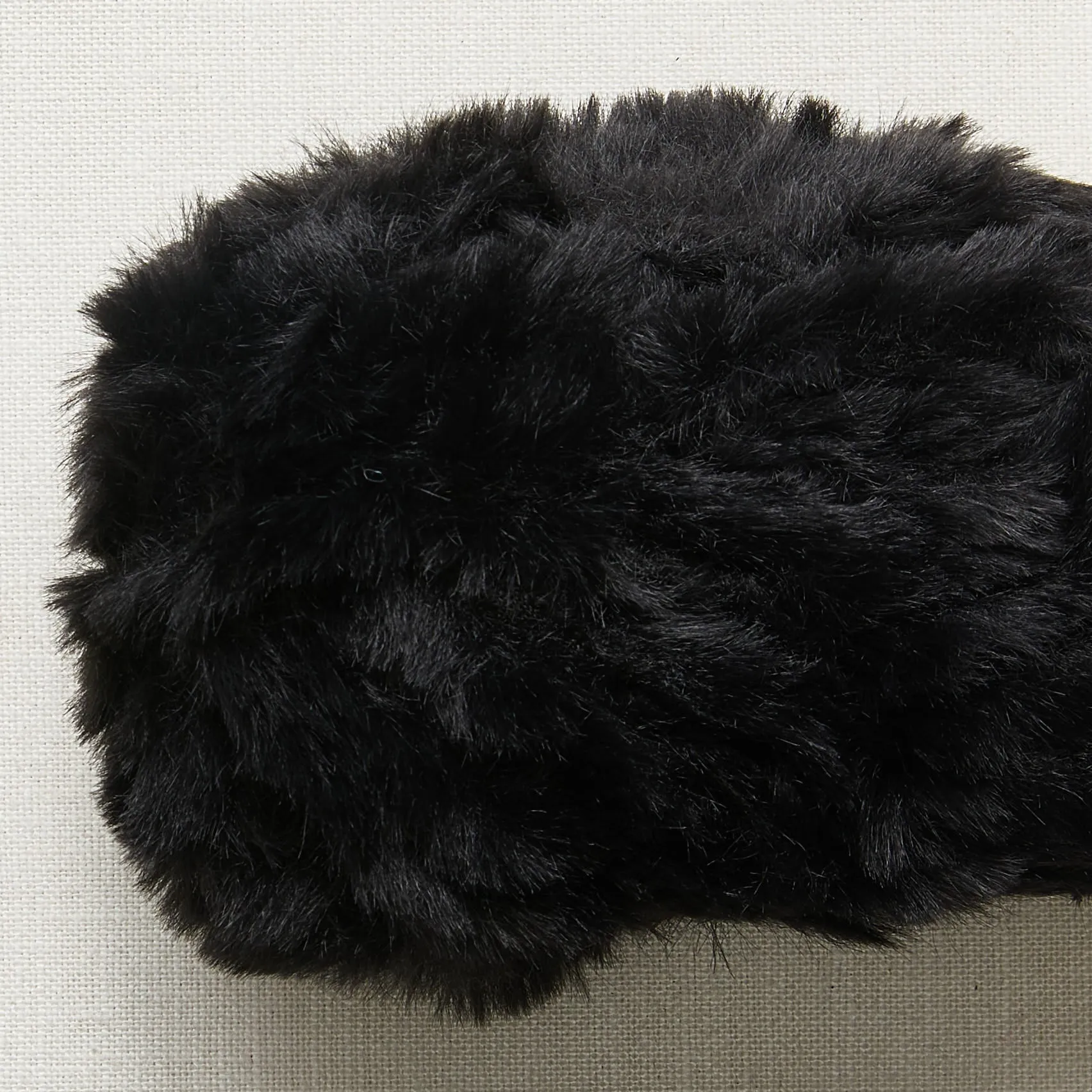 Faux Fur Pillow Using Sirdar Alpine