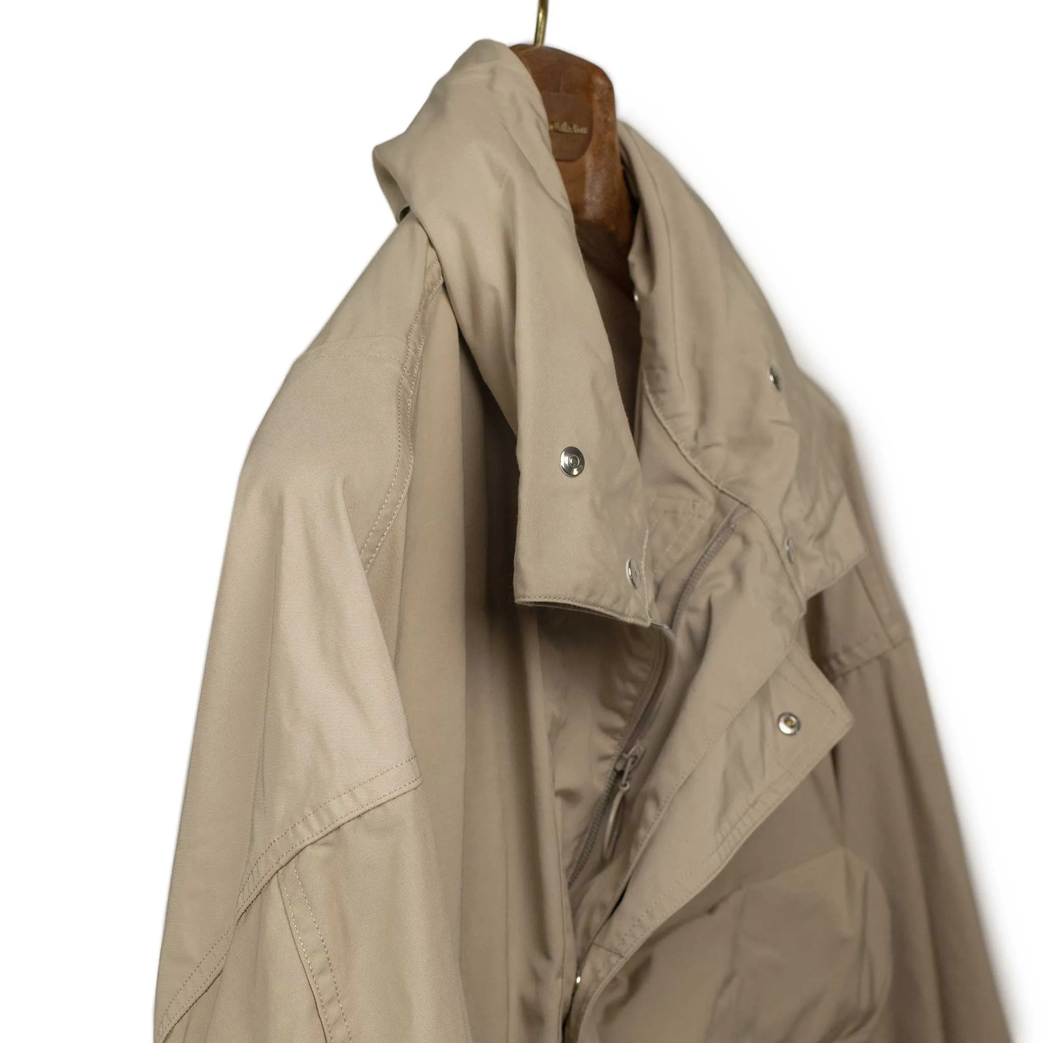 Hunter Jacket in sand beige polyester cotton