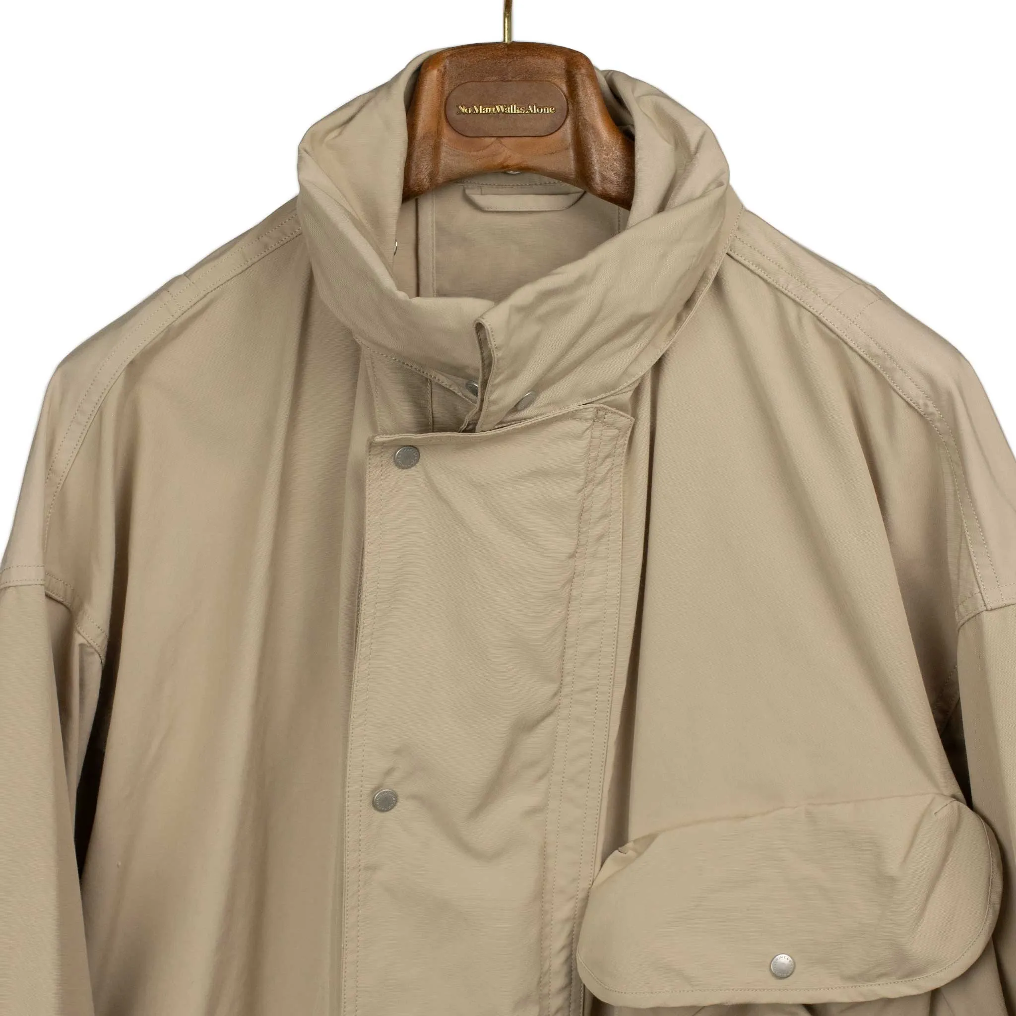 Hunter Jacket in sand beige polyester cotton