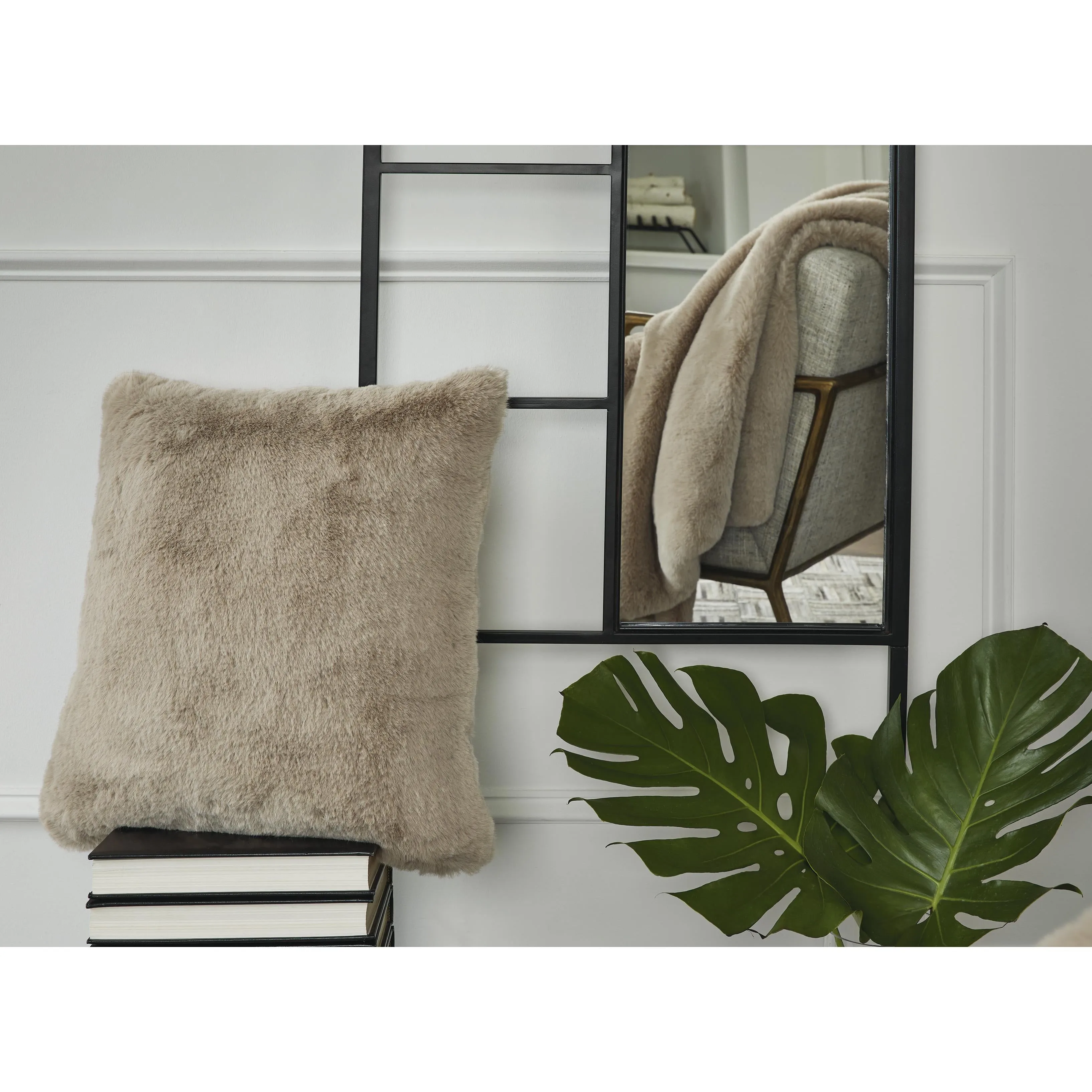 Signature Design by Ashley Gariland A1000866 Pillow