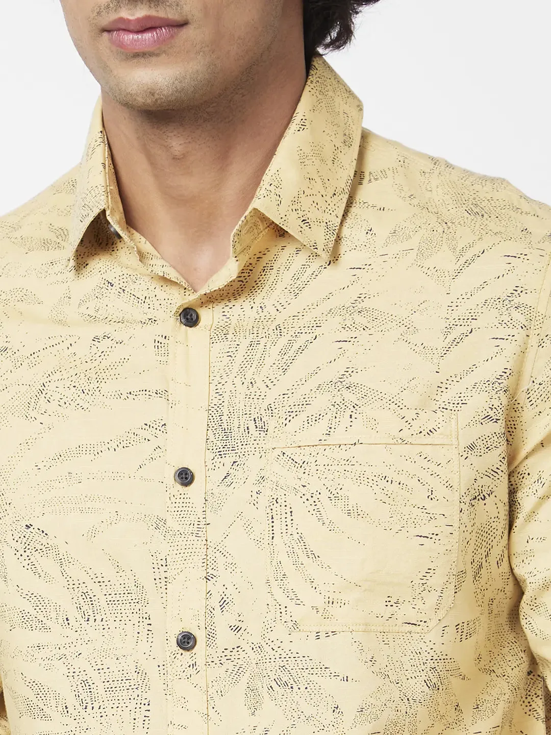 Spykar Men S and Khaki Slub Regular Slim Fit Full Sleeve Casual Floral Print Shirt