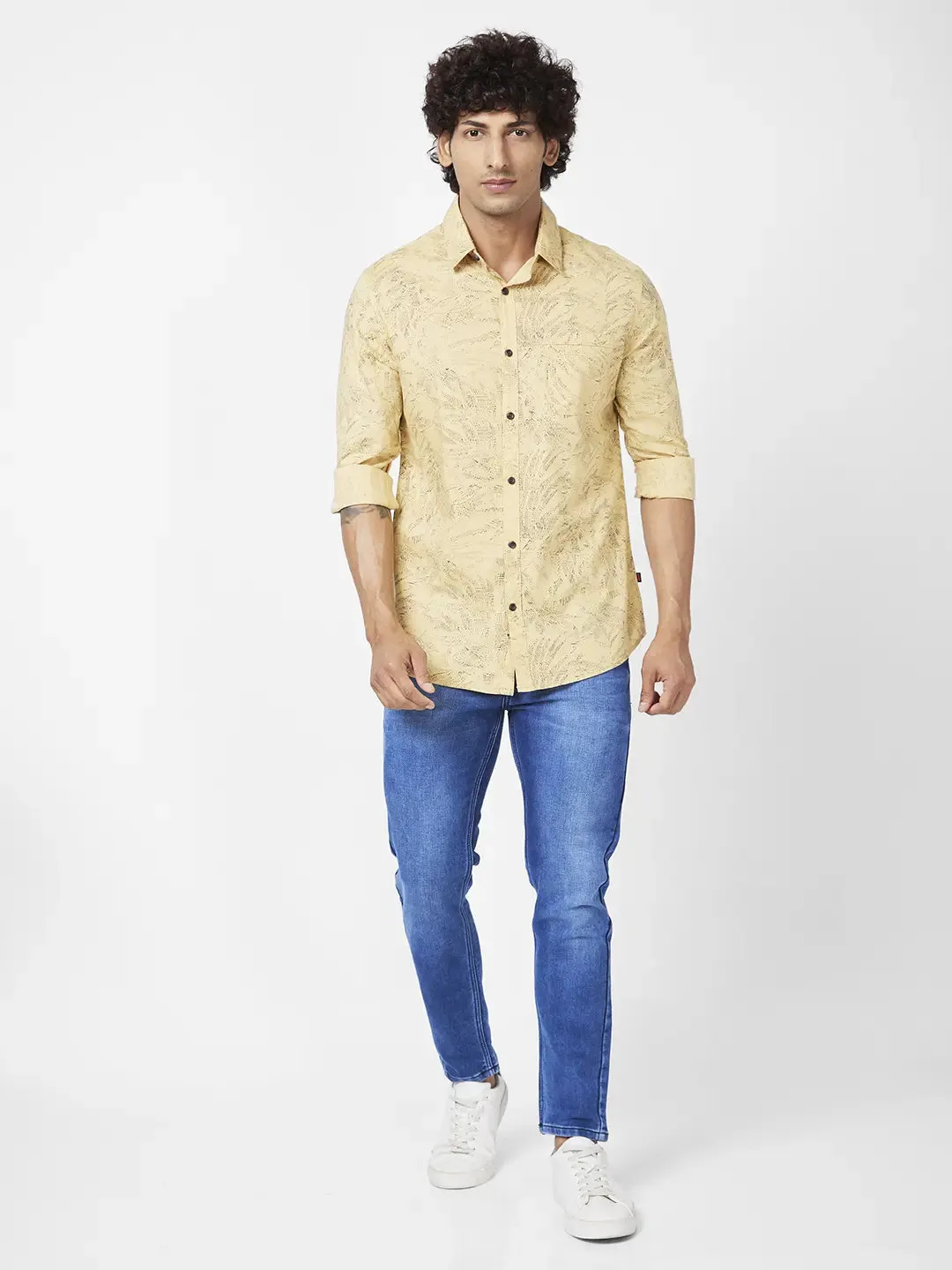 Spykar Men S and Khaki Slub Regular Slim Fit Full Sleeve Casual Floral Print Shirt