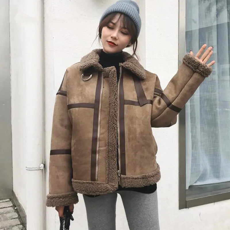Women's Winter Faux Sheepskin Short Coat With Faux Wool
