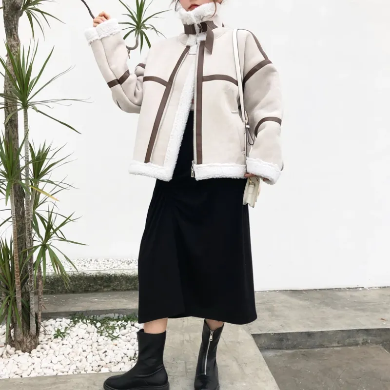 Women's Winter Faux Sheepskin Short Coat With Faux Wool