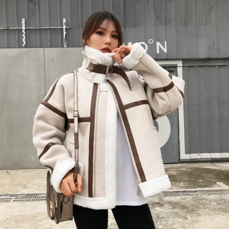 Women's Winter Faux Sheepskin Short Coat With Faux Wool