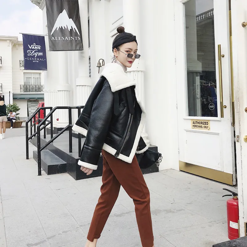 Women's Winter Warm Faux Sheepskin Short Coat With Zipper